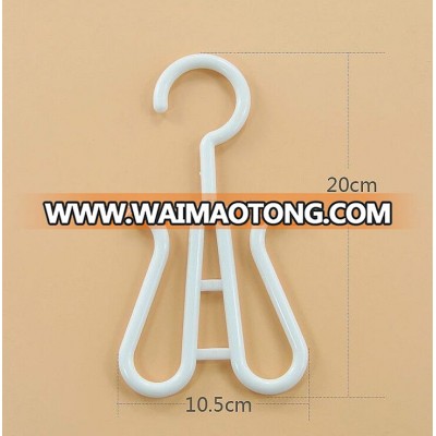 20cm thicken plastic hanger for child shoe display