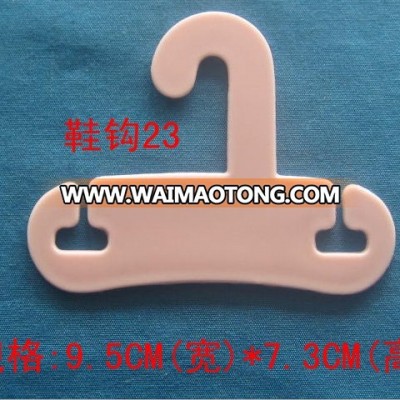 nice style plastic shoe hanger for shoe display